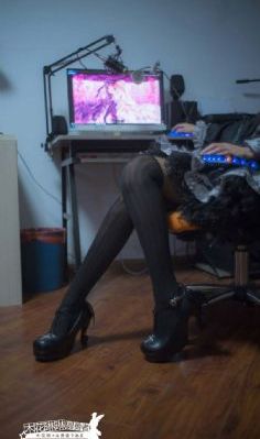 川上奈奈美夫の上司に犯