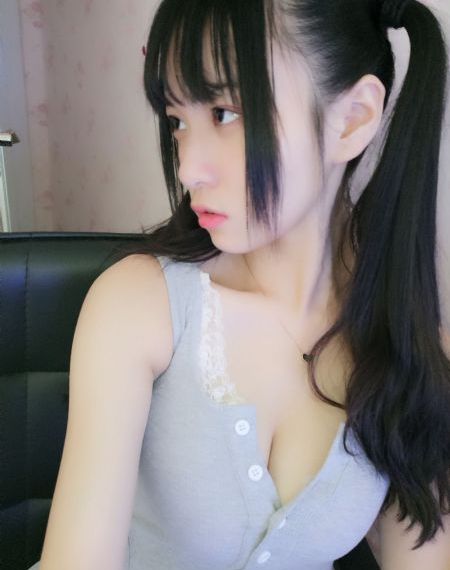十四岁姑娘免费观看电视剧剧情