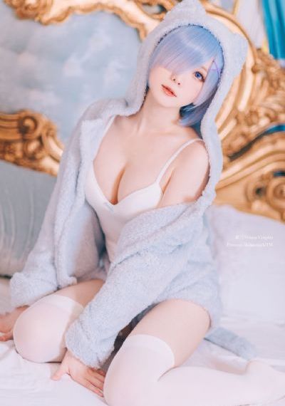 美女撒尿隐私免费