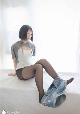 在厨房乱子伦对白