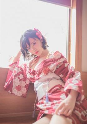 外国版未删除裸体荒野求生
