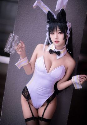 文峰挺进柔佳的身体